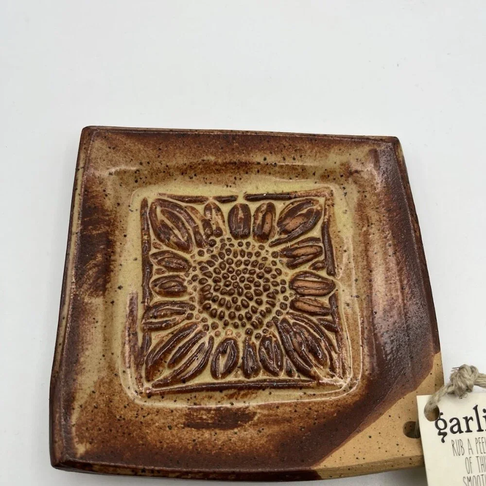Red Hot Pottery Garlic Grater Dish Handmade Stoneware VTG Sunflower Cottage Boho